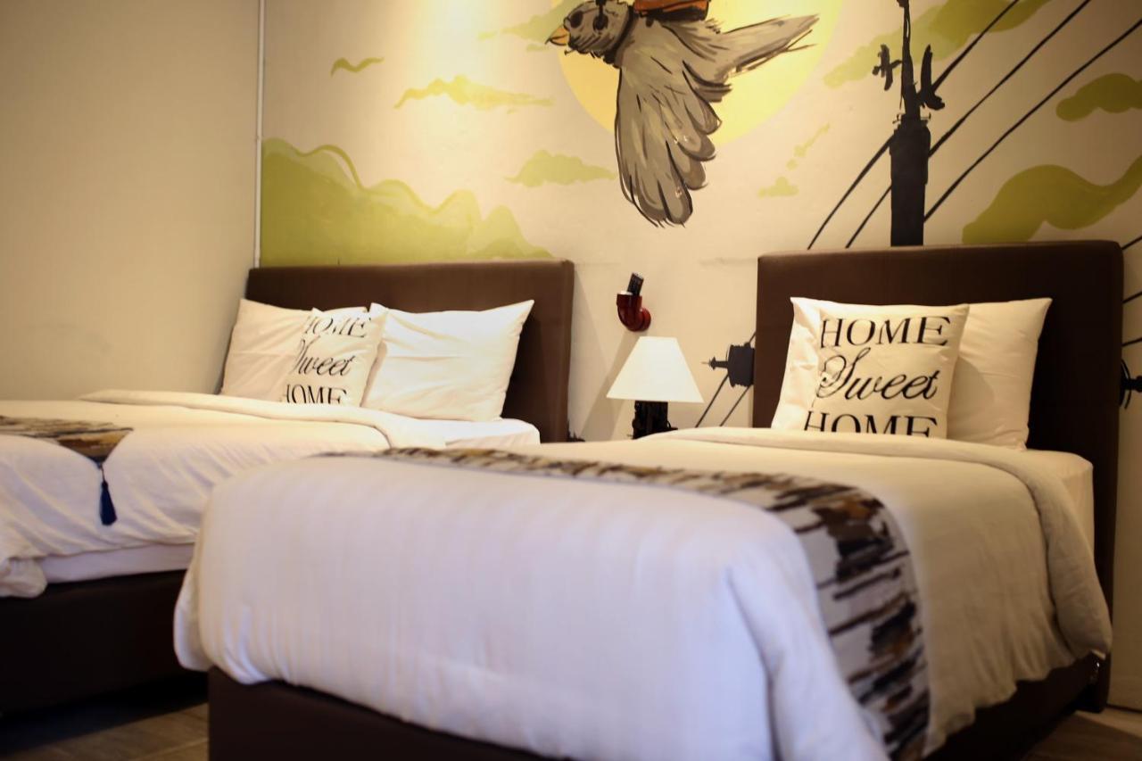 Shine BnB Cianjur Exterior foto